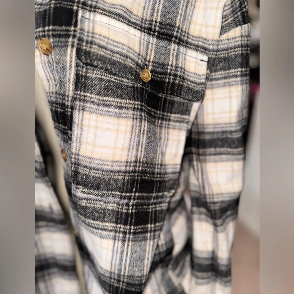 Banana Republic Women Plaid Flannel Shirt Jacket wWith Pockets Button Up SMALL - Picture 9 of 16